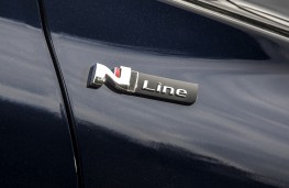 Hyundai i30 N Line, 2018, badge