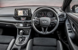 Hyundai i30 N Line, 2018, interior