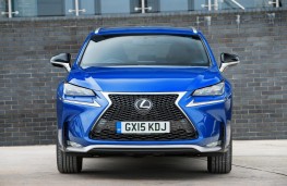 Lexus NX 200t, front