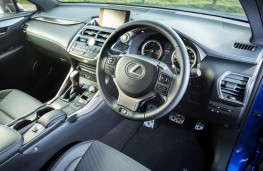 Lexus NX 200t, interior
