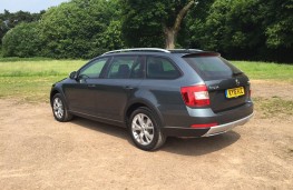 Skoda Octavia Estate Scout, rear