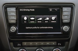 Skoda Octavia 1.0 TSI, drive modes