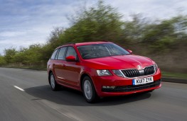 Skoda Octavia Estate, 2017, front