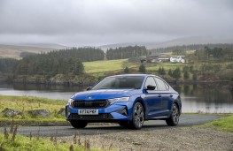 Skoda Octavia Hatch vRS, 2025, front