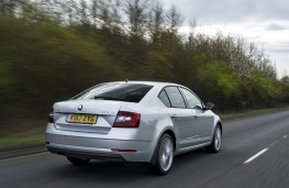 Skoda Octavia, 2017, rear