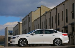 Kia Optima, side, static