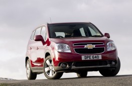 Chevrolet Orlando, front