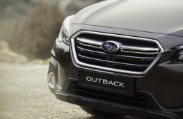 Subaru Outback, 2018, grille camera