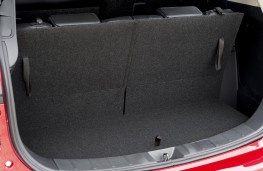 Mitsubishi Outlander, boot