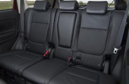 Mitsubishi Outlander, rear seats