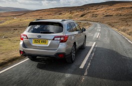 Subaru Outback, rear, action