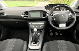 Peugeot 308 SW, dashboard