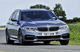 BMW 5-Series Touring, front