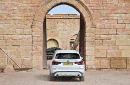 BMW X3, rear