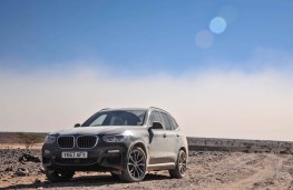 BMW X3, front