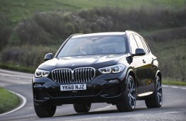 BMW X5, front