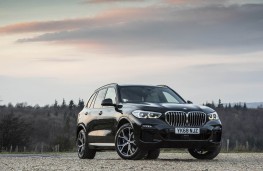 BMW X5, front