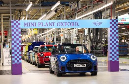 MINI Convertible, 2024, first off line at MINI Plant Oxford