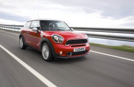 MINI Paceman, front