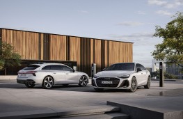 Audi A6 and Avant e-hybrid quattro, 2025, pair