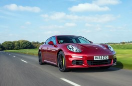Porsche Panamera S E-Hybrid, front