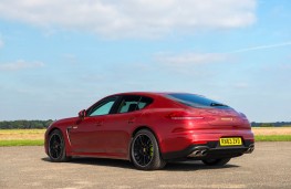 Porsche Panamera S E-Hybrid, side