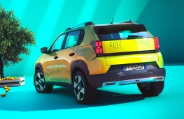 Fiat Grande Panda, 2024, rear
