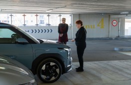 Parking in narrow space, 2026, Kia EV2, women