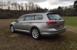 VW Passat estate, rear