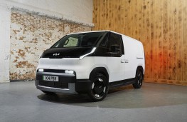 Kia PV5, 2025, front