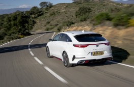 Kia ProCeed GT, 2019, rear, action