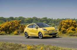 Ford Puma Gen-E, 2025, front, action