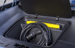 Polestar 4, 2026, frunk