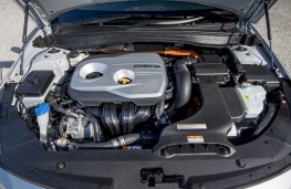 Kia Optima PHEV, engine