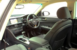Kia Optima PHEV, interior