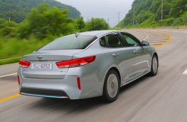Kia Optima PHEV, rear, action