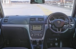 Skoda Yeti Outdoor dashboard