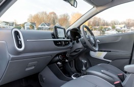Kia Picanto X-Line, 2018, interior