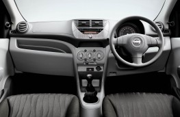 Nissan Pixo, 2009, interior