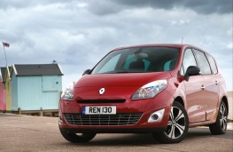Renault Grand Scenic, front