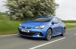 Vauxhall Astra VXR, action