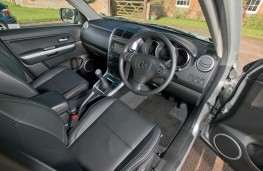 Suzuki Grand Vitara, interior