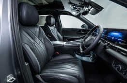 Omoda 9 SHS, 2025, interior