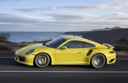 Porsche 911 Turbo S Coupe, side