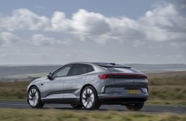 Polestar 4, 2025, rear