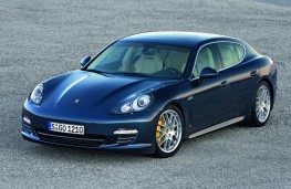 Porsche Panamera front