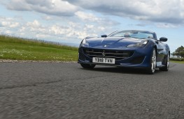 Ferrari Portofino, front, static
