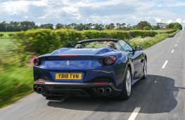 Ferrari Portofino, rear, action