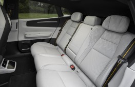 Polestar 4, 2025, rear seats