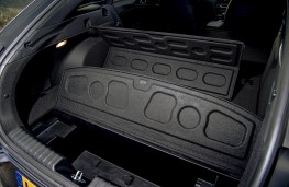 Kia ProCeed, 2019, underfloor storage